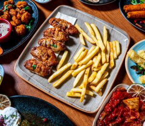 CHICKEN WINGS (5 Wings)