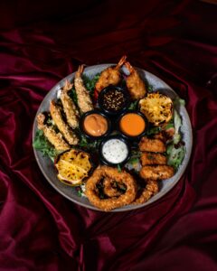 MIXED SEAFOOD PLATTER (2 PERSON SERVING)